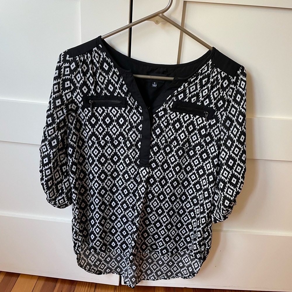 Black & White Blouse